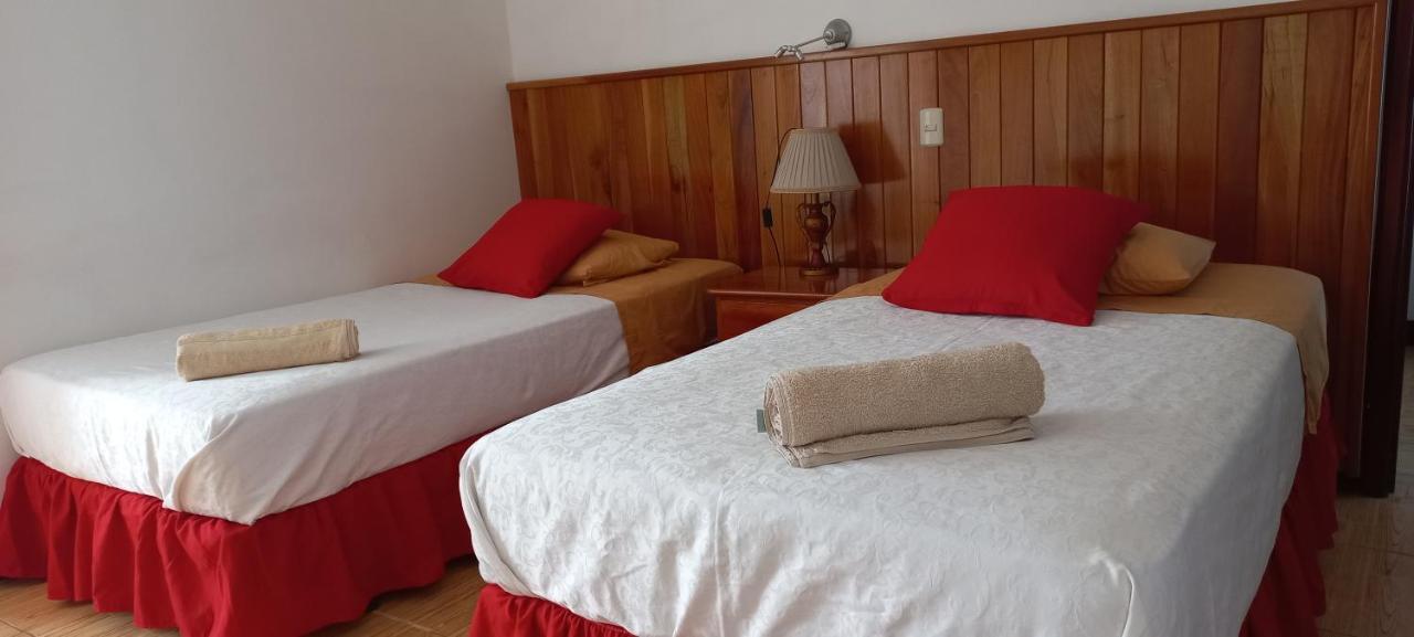 Hotel Sula Sula Puerto Villamil Kültér fotó