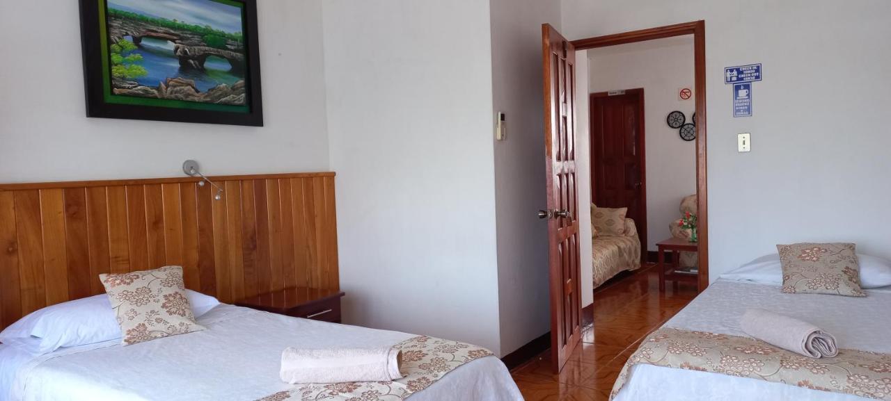 Hotel Sula Sula Puerto Villamil Kültér fotó