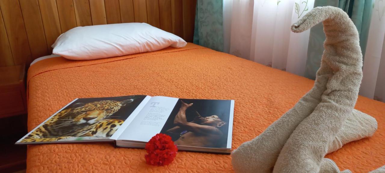 Hotel Sula Sula Puerto Villamil Kültér fotó