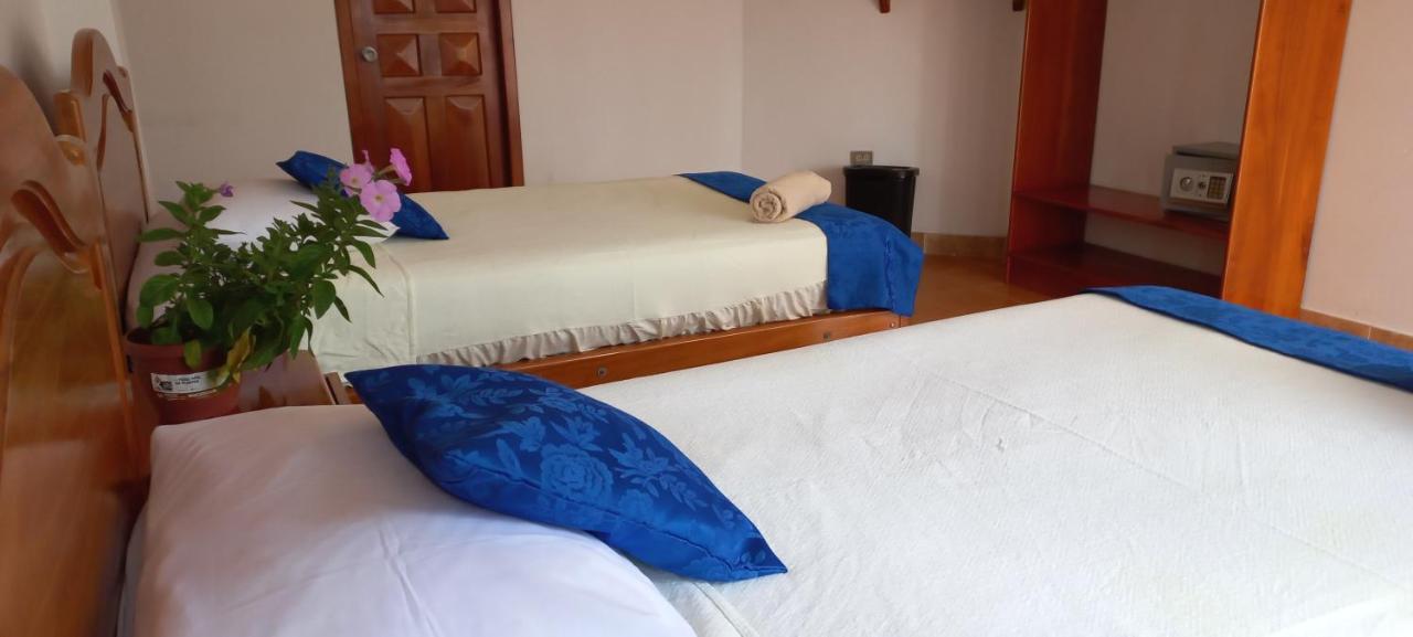 Hotel Sula Sula Puerto Villamil Kültér fotó
