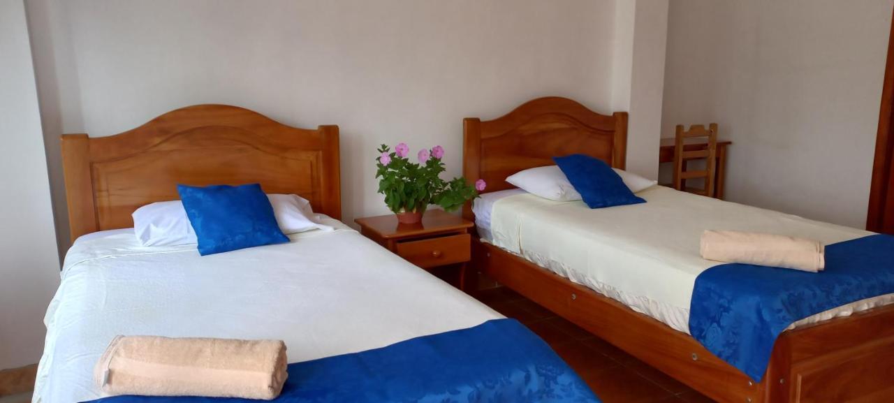Hotel Sula Sula Puerto Villamil Kültér fotó