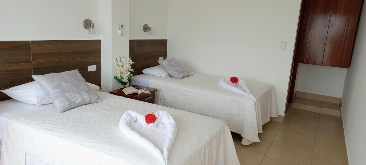 Hotel Sula Sula Puerto Villamil Kültér fotó