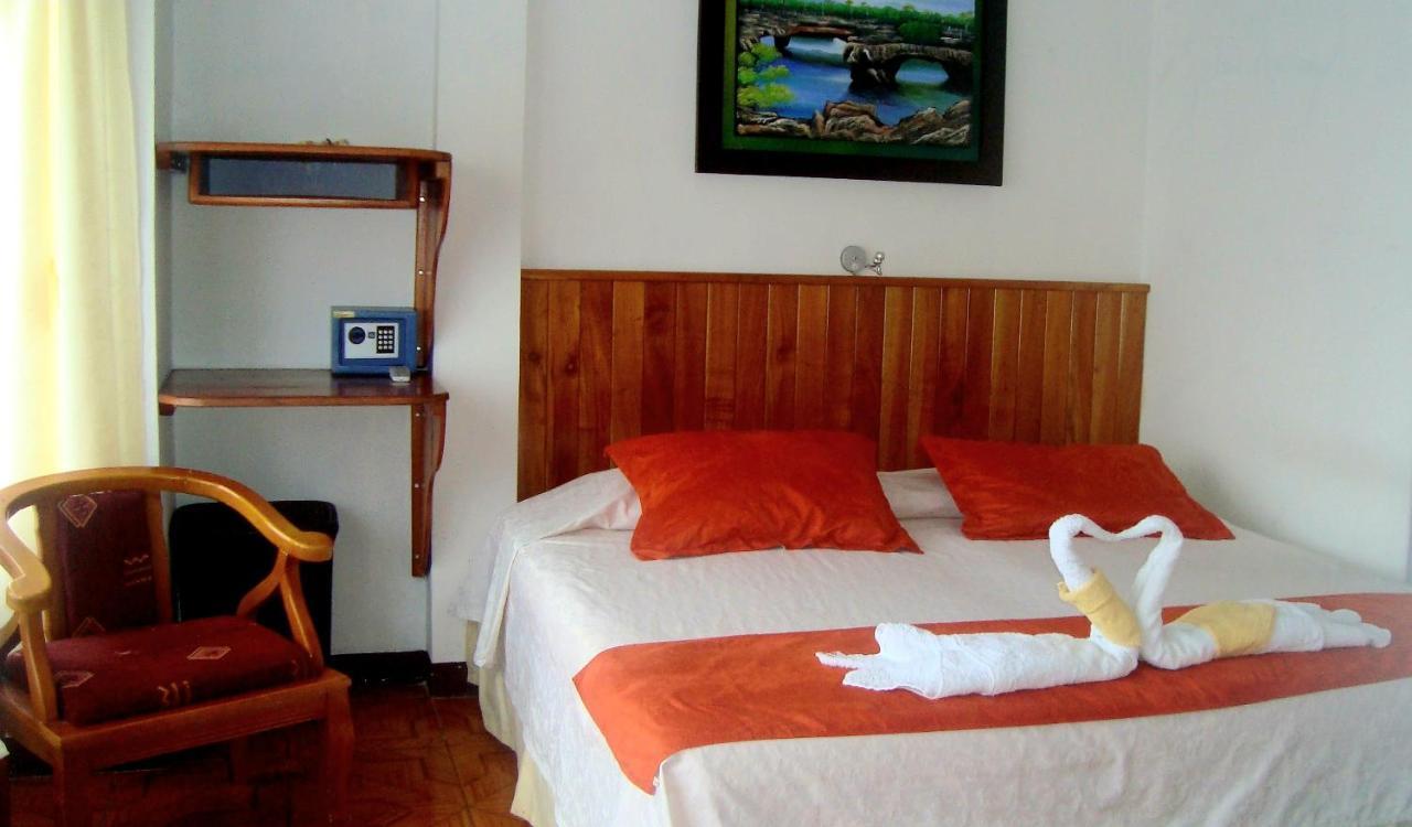 Hotel Sula Sula Puerto Villamil Kültér fotó