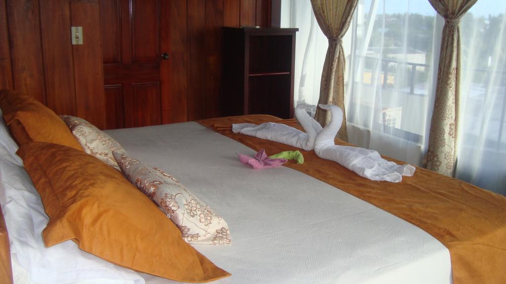 Hotel Sula Sula Puerto Villamil Kültér fotó